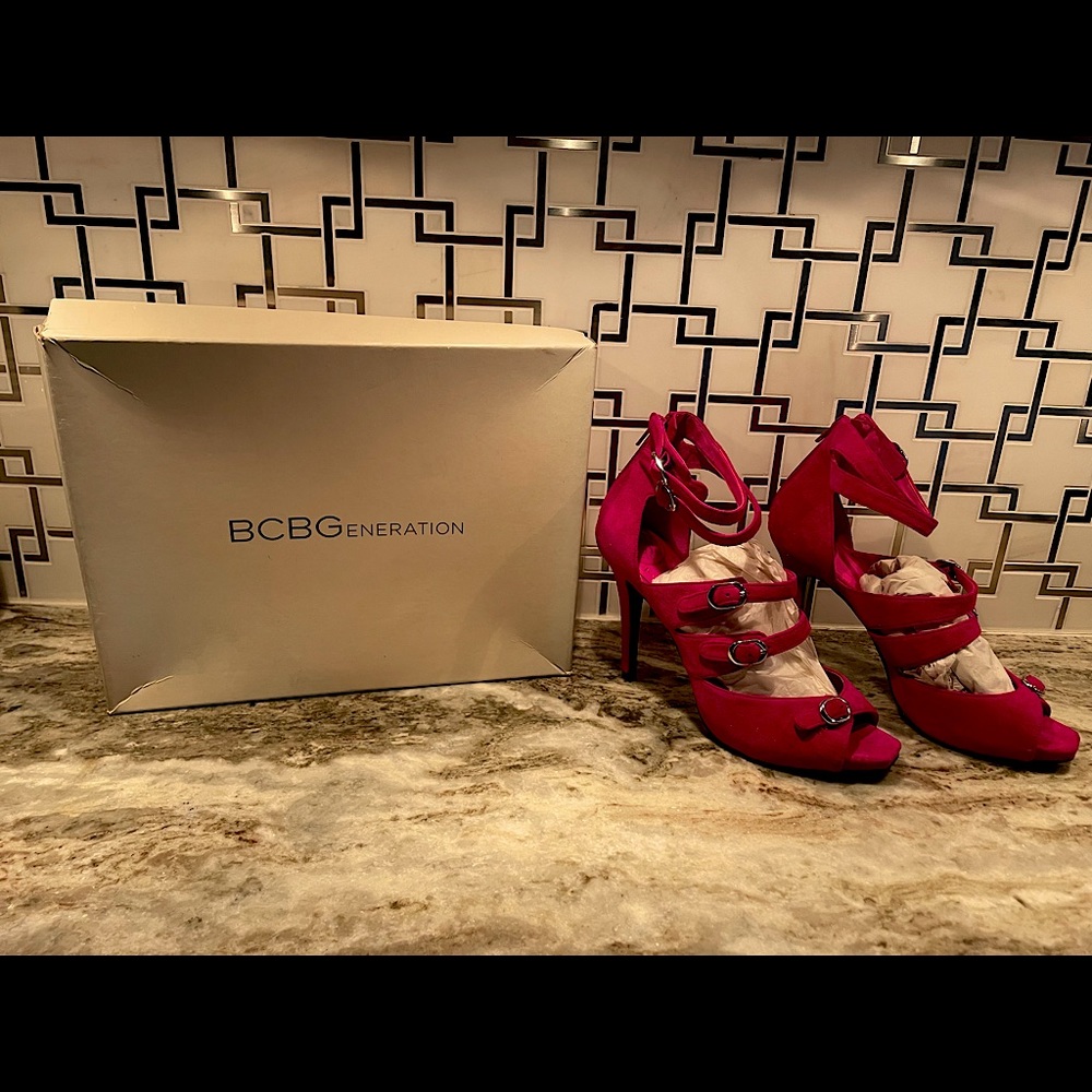 BCBG Melindas Hi-Heel (Fuchsia)
